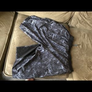 Men’s lululemon shorts linerless